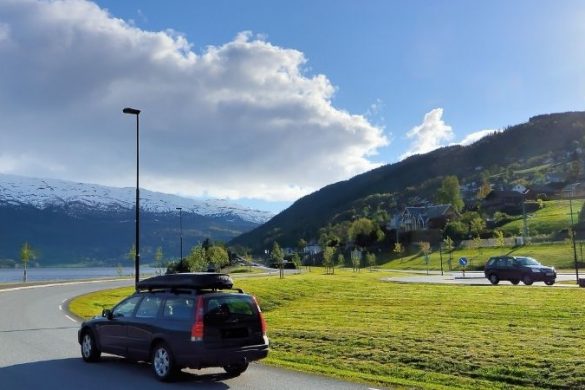 Mit dem Auto nach Norwegen: die 3 besten Routen mit und ohne Fähre